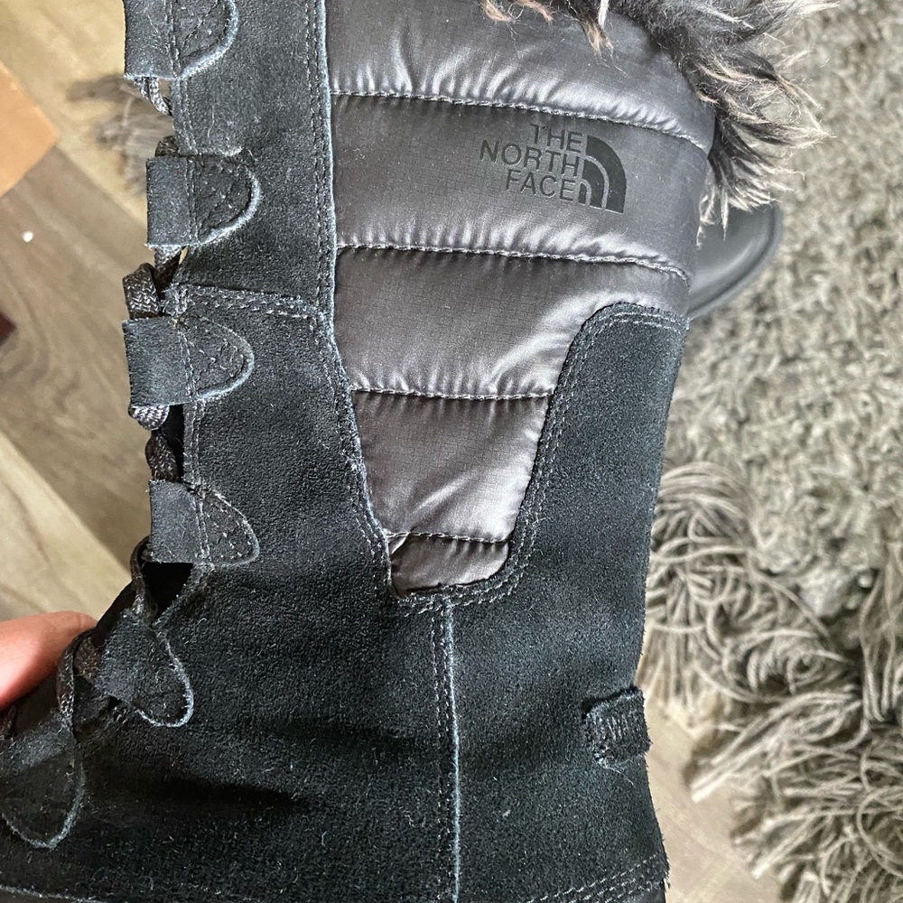 The North Face Black Winter Boots - Picture 4 of 6